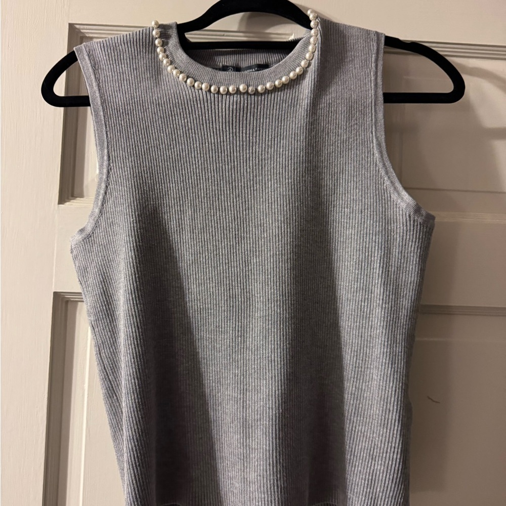 Adrianna Papell Gray Ribbed Tank Top with Pearl Detail